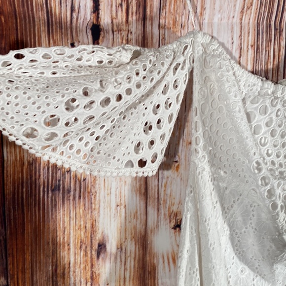 FARM RIO Anthropologie White Cotton Eyelet Off Shoulder midi dress women size XS - Picture 8 of 12